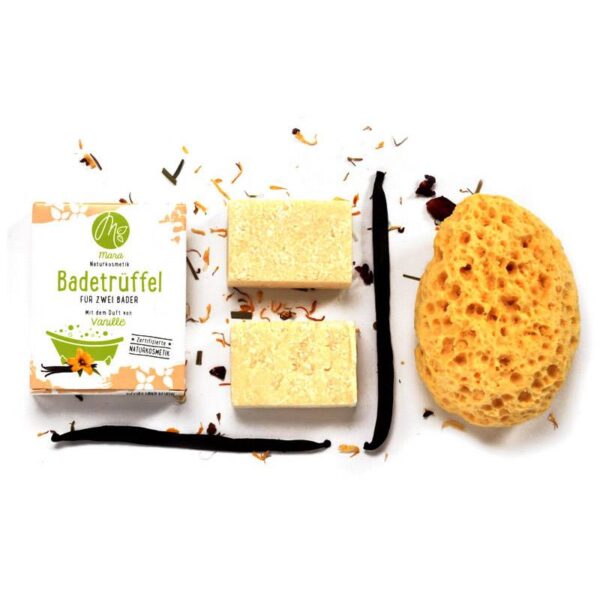 Badetrüffel Vanille - Mara Kosmetik Naturseifen Manufaktur Produktbild mit Dekorationration